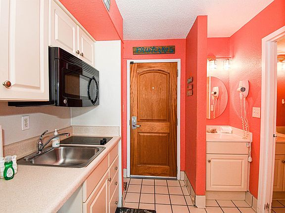 4th image of 9550 Shore Dr. #1101
