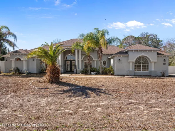 7285 Nightwalker Rd, Weeki Wachee, FL 34613