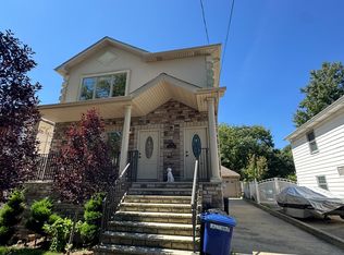 16 Allen Pl #2A, Staten Island, NY 10312