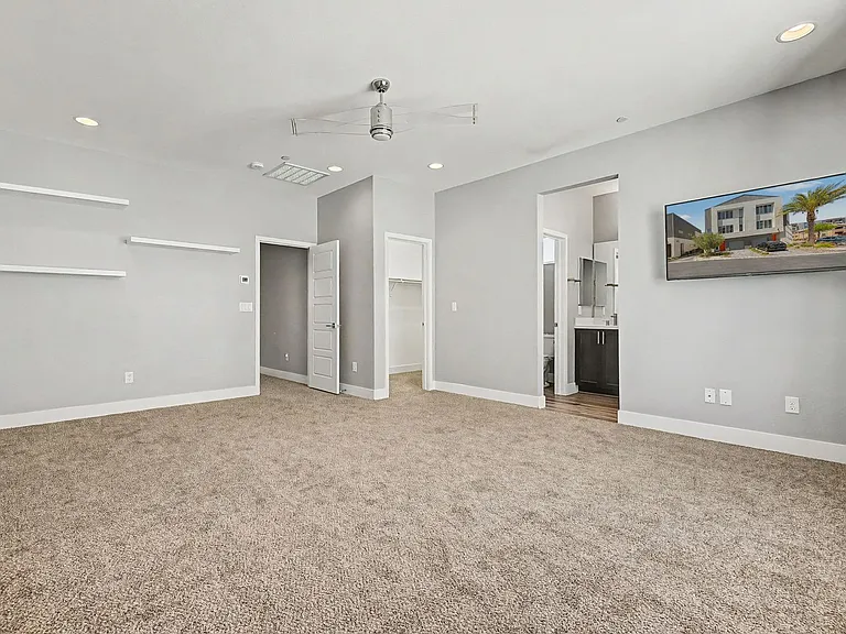 2868 Orange Key Ct #2 — Photo 18