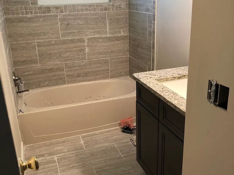 808 Raven Ave — Photo 5