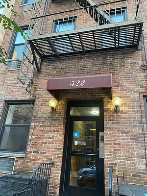 Rented by Sandra Greer Real Estate | media 7