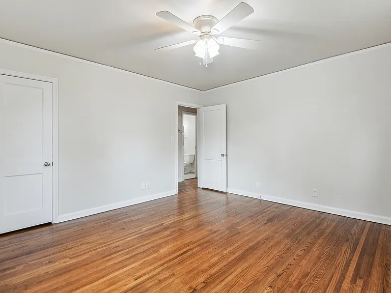 6516 E 5th Pl — Photo 15