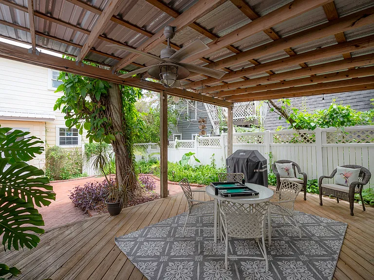 1109 E Patterson St — Photo 51