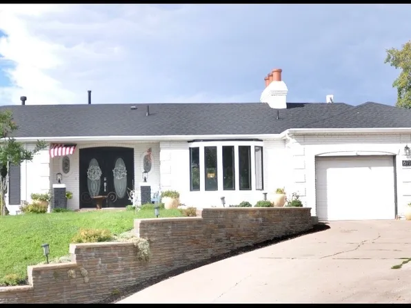 671 Chelsea Dr, Bountiful, UT 84010