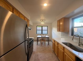 61-36 233rd St APT 1, Oakland Gardens, NY 11364