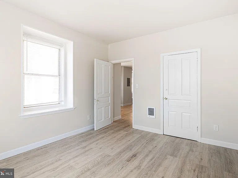 702 E Chelten Ave #2 — Photo 6