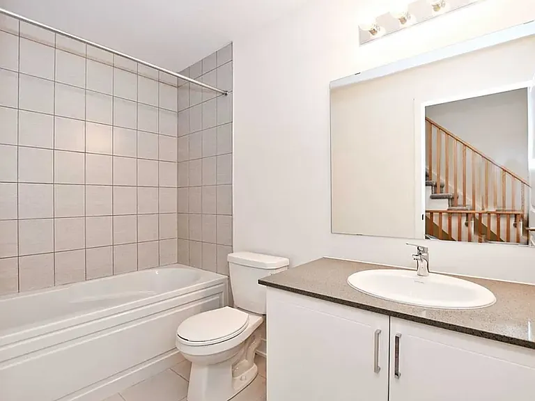 101 William Duncan Rd #101 — Photo 3