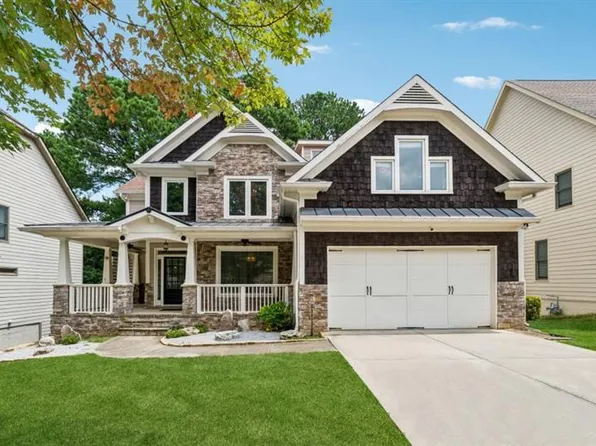 2621 Village Chase Dr, Duluth, GA 30096