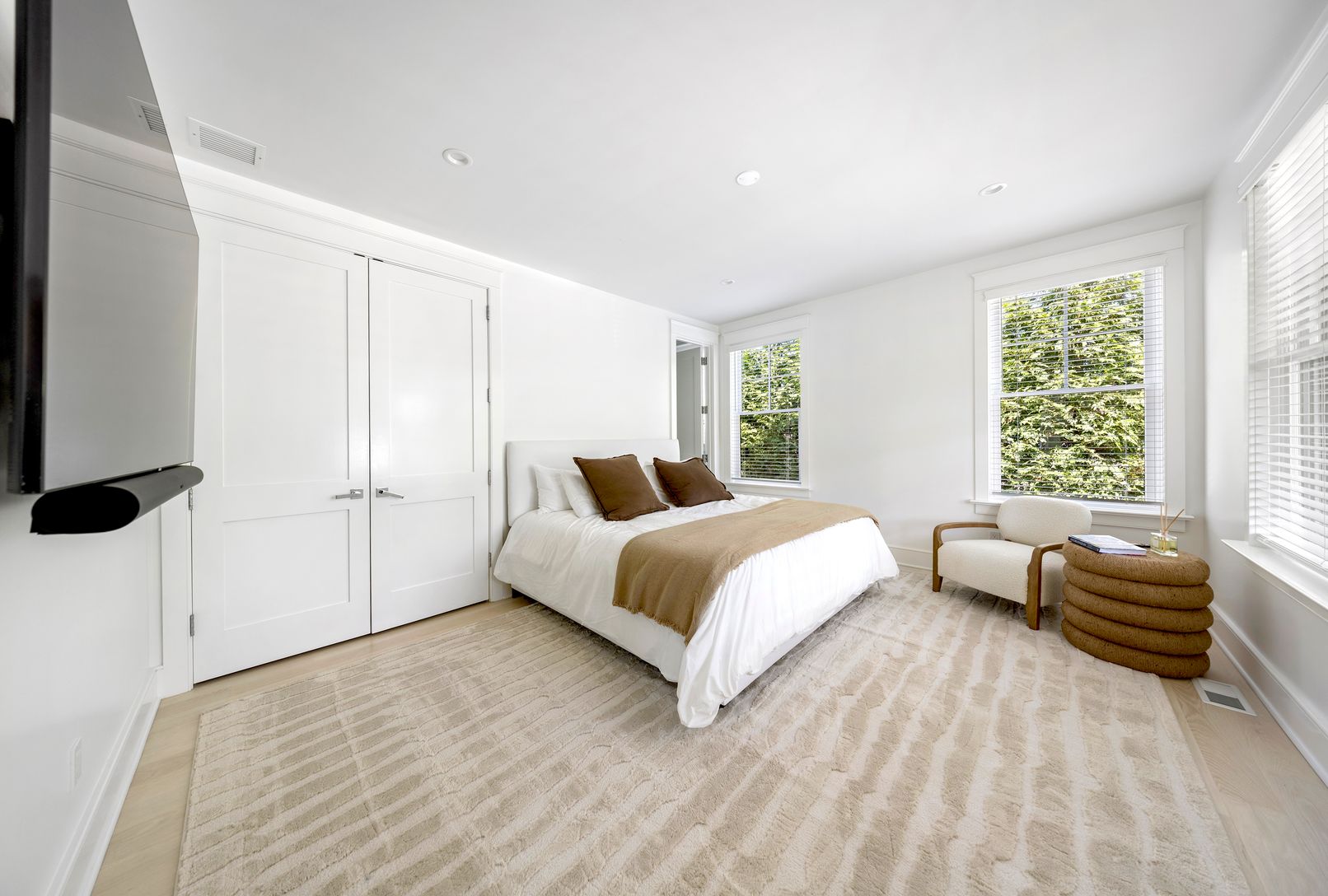  First Floor, Ensuite Bedroom