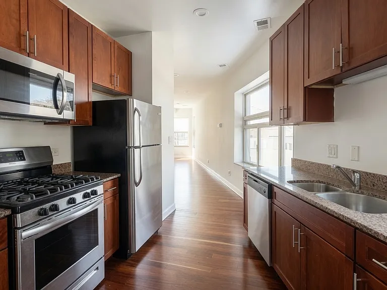 2048 W Touhy Ave #1 — Photo 1