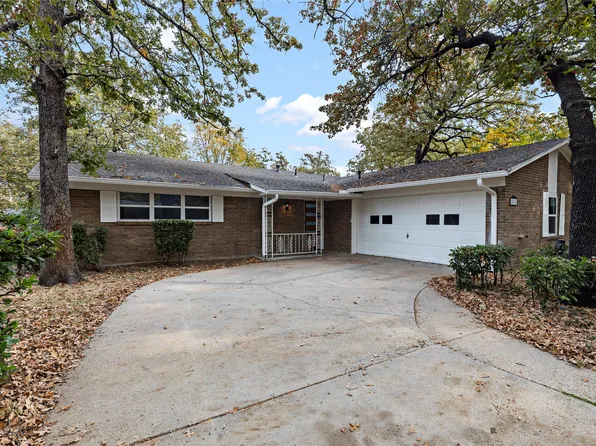 1016 Keith Dr, Hurst, TX 76053