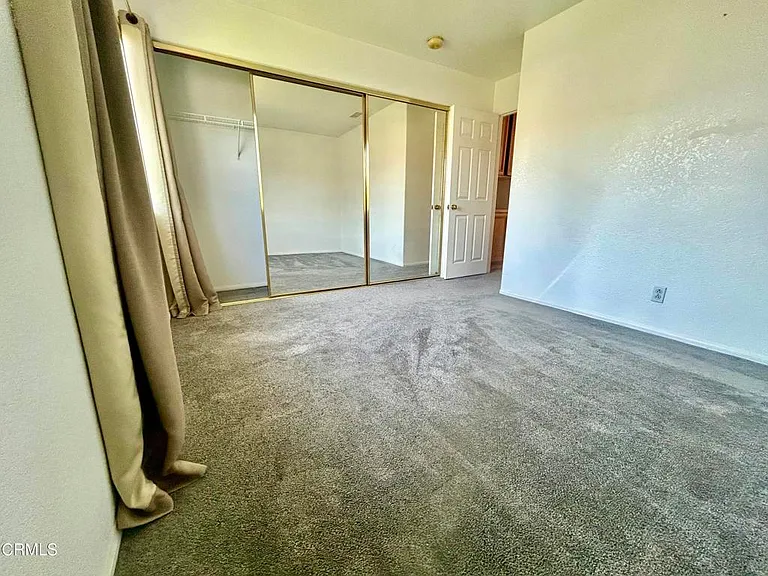 1066 Sheffield Pl — Photo 21