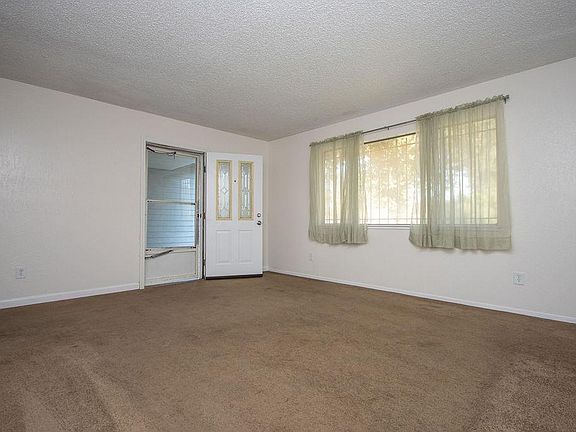 2nd image of 525 S Garden Ave