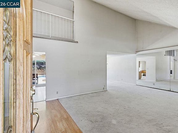 2nd image of 7752 Fairoaks Dr