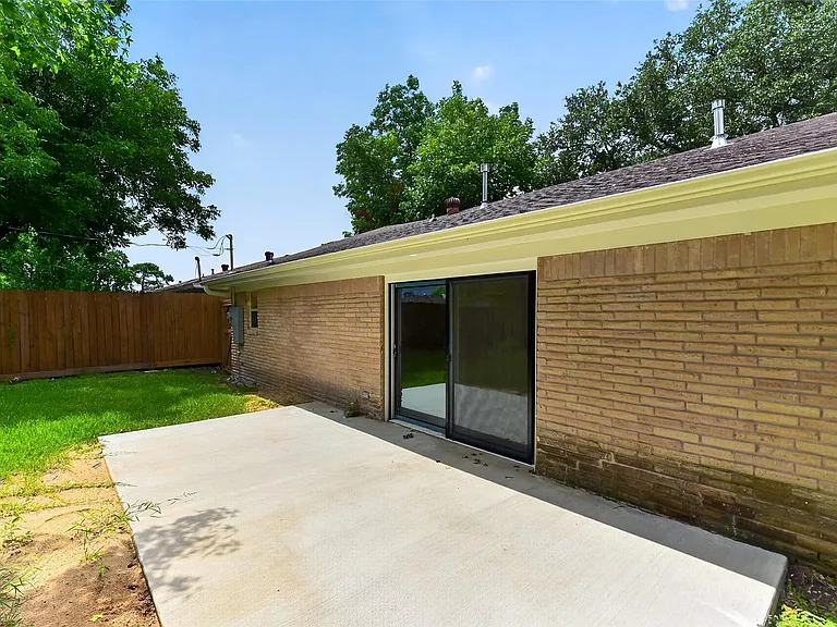 4131 Knotty Oaks Trl — Photo 28