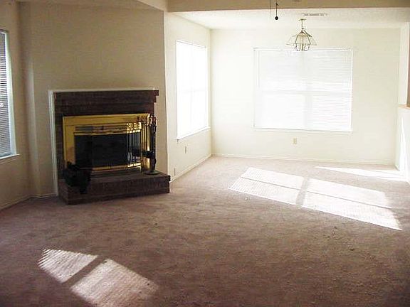 4th image of 505 Stonehenge Dr