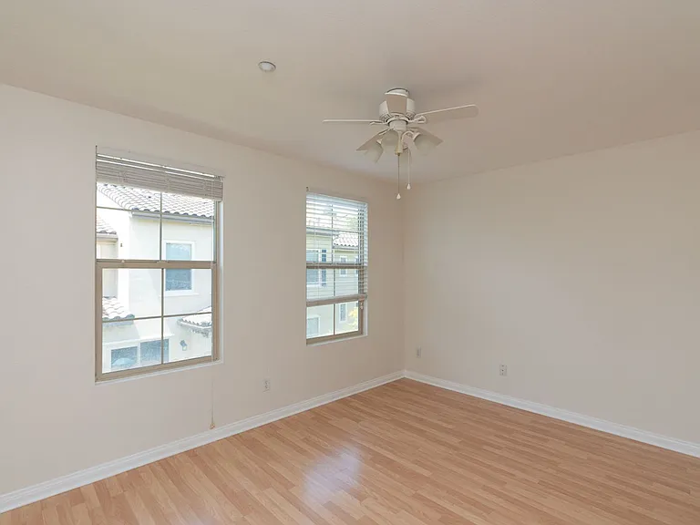 2656 Escala Cir — Photo 18