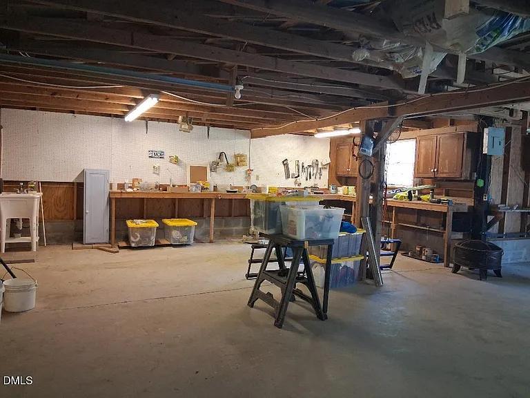 20 Rus Dr — Photo 4