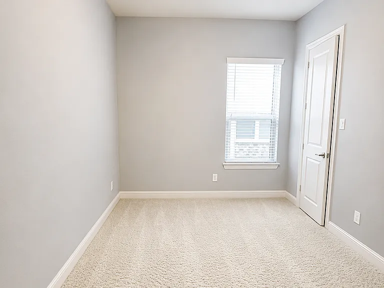 7220 Ridgepoint Dr — Photo 9
