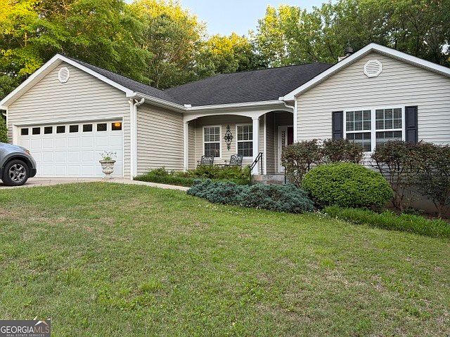 1st image of 305 Grindstone Creek Dr