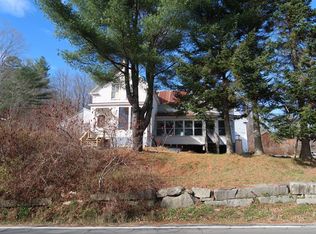 393 Pond Rd, Mount Vernon, ME 04352