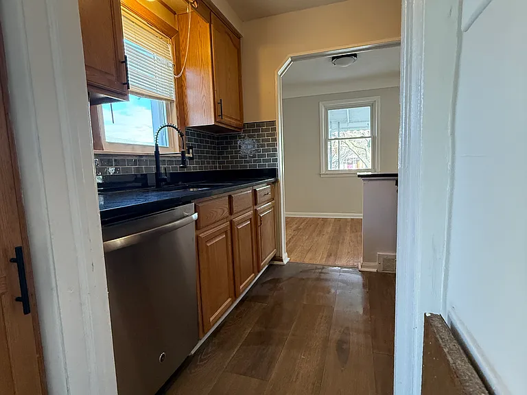 9616 Colwell Ave — Photo 18
