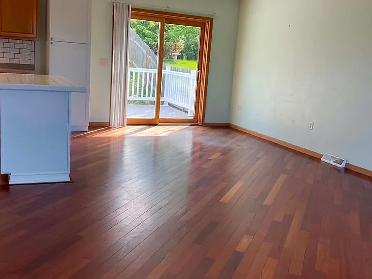 204 W Fairbanks St — Photo 12