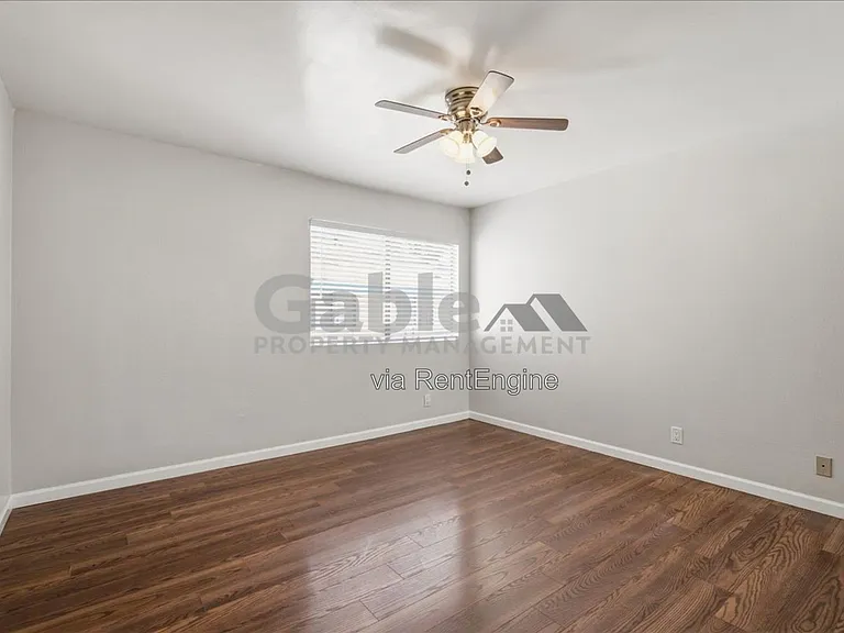23554 Newhall Ave #3 — Photo 13