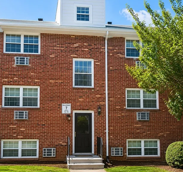 361 Hildreth St #24 — Photo 8