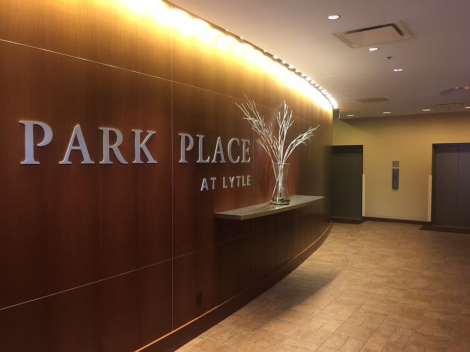 1st image of 400 Pike St Unit 812