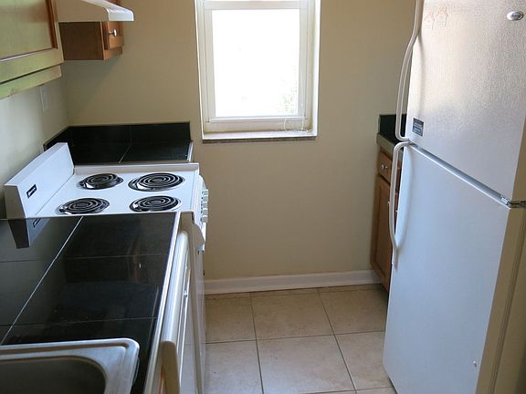5th image of 5720 Stanton Ave APT 301