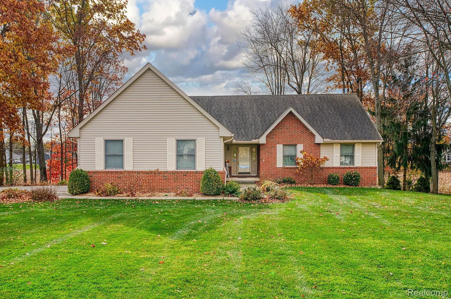 13648 Huntley Ct photo 1