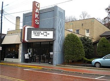 2nd image of 310 Allegheny River Blvd