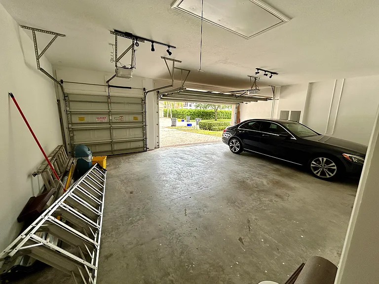 9249 Pineville Dr — Photo 39