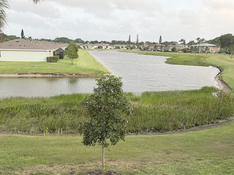 5912 Via Delray #B — Photo 13