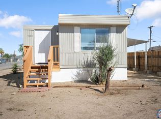 102 E 5th St, Niland, CA 92257