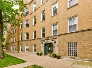6753 N Newgard Ave #2, Chicago, IL 60626