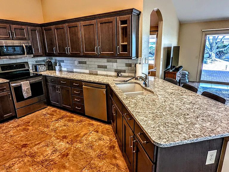 38135 S Rolling Hills Dr — Photo 21