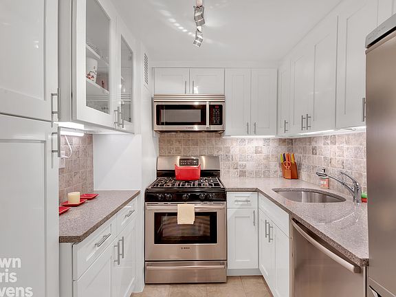 5th image of 520 E 72nd St APT 12P