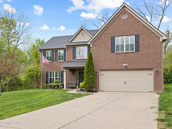 3rd image of 6701 Chestnut View Ct