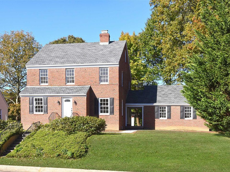 1st image of 2 McKinley Pl