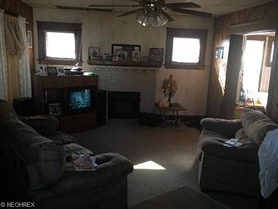 3rd image of 174 W La Clede Ave