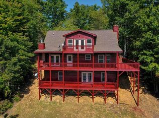 520 Cedar Ridge Dr, Murphy, NC 28906