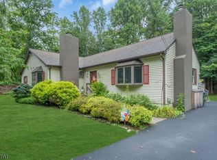 15 Sunset Hill Rd, Blairstown, NJ 07825