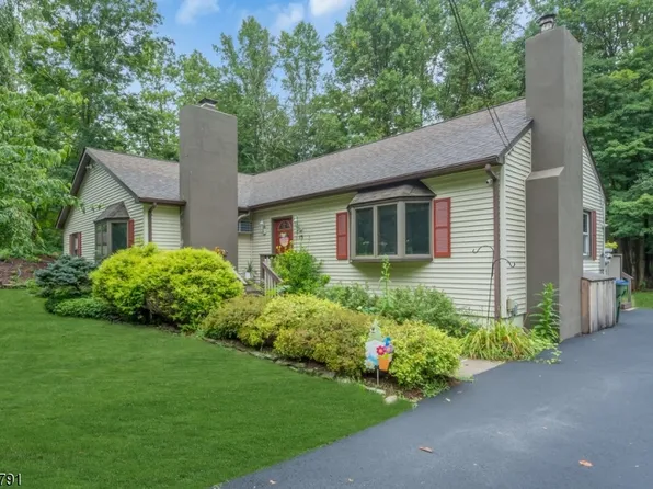 15 Sunset Hill Rd, Blairstown Twp., NJ 07825