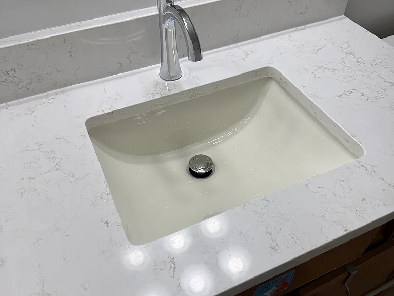 1 Renaissance Pl — Photo 9