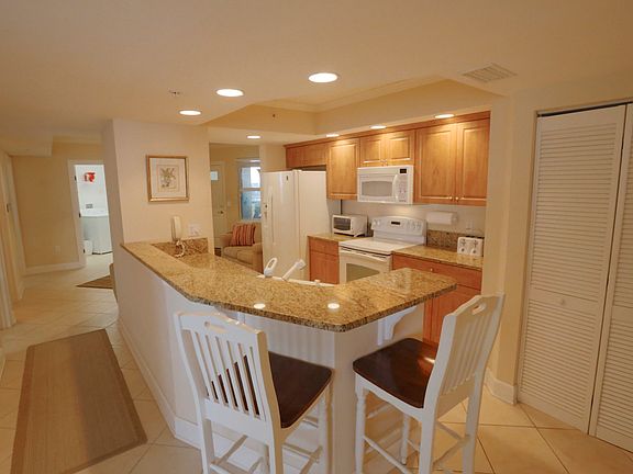 5th image of 3315 S Atlantic Ave. #408