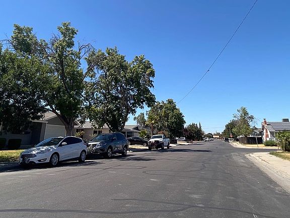 4th image of 645 Skylark Ave