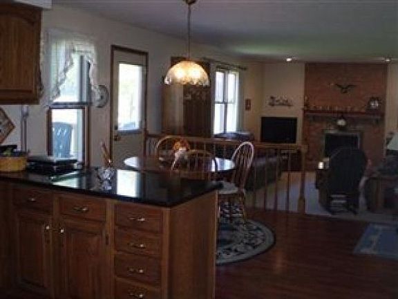 3rd image of 384 Great Oaks Trl